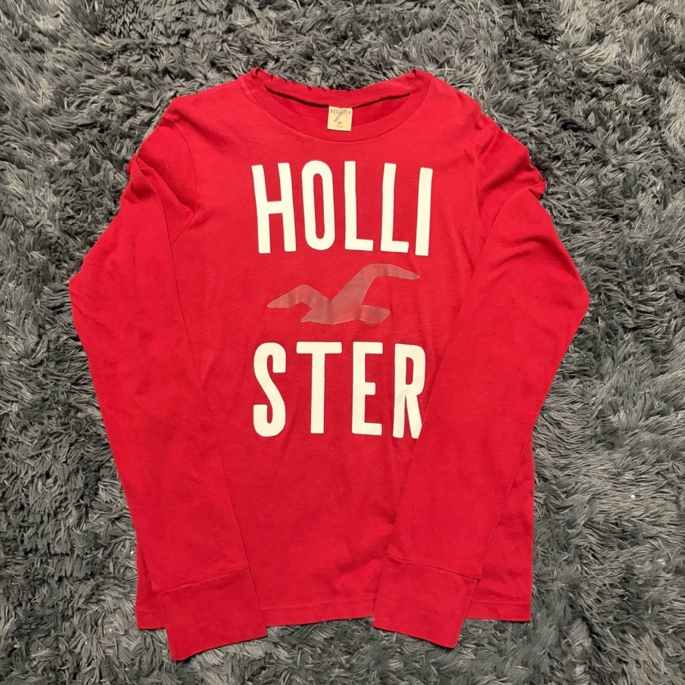 Abercrombie and fitch A&F Men’s retro y2k 2000s red graphic long sleeve medium